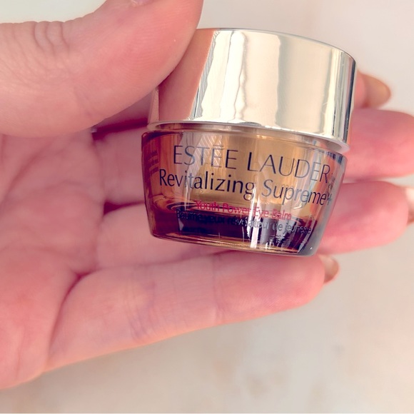 🎁Holiday special 🎁 Estee Lauder 6 pieces gift set+ Tote bag - Picture 6 of 12